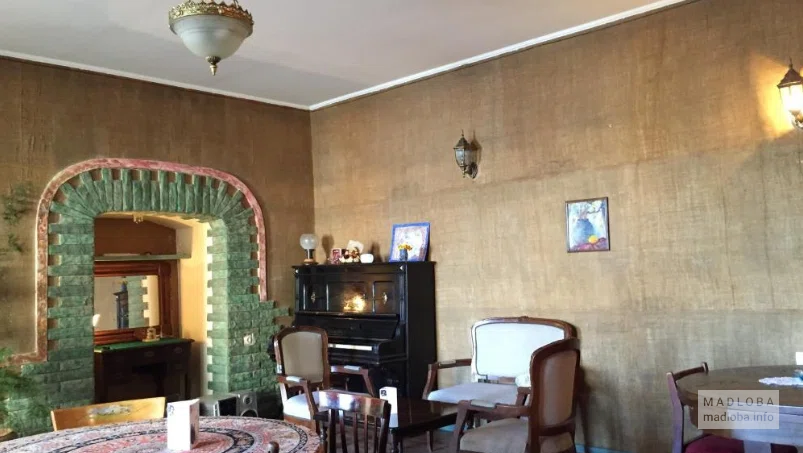 Интерьер Кафе 1904 в Грузии