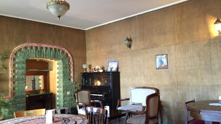 Cafe 1904
