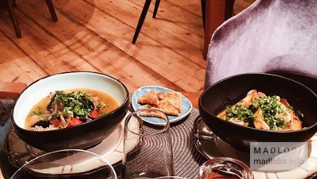 Блюда грузинской кухни Cafe Valentina