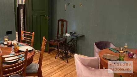 Интерьер Cafe Valentina в Грузии