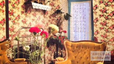 Декор Café le toit в Грузии