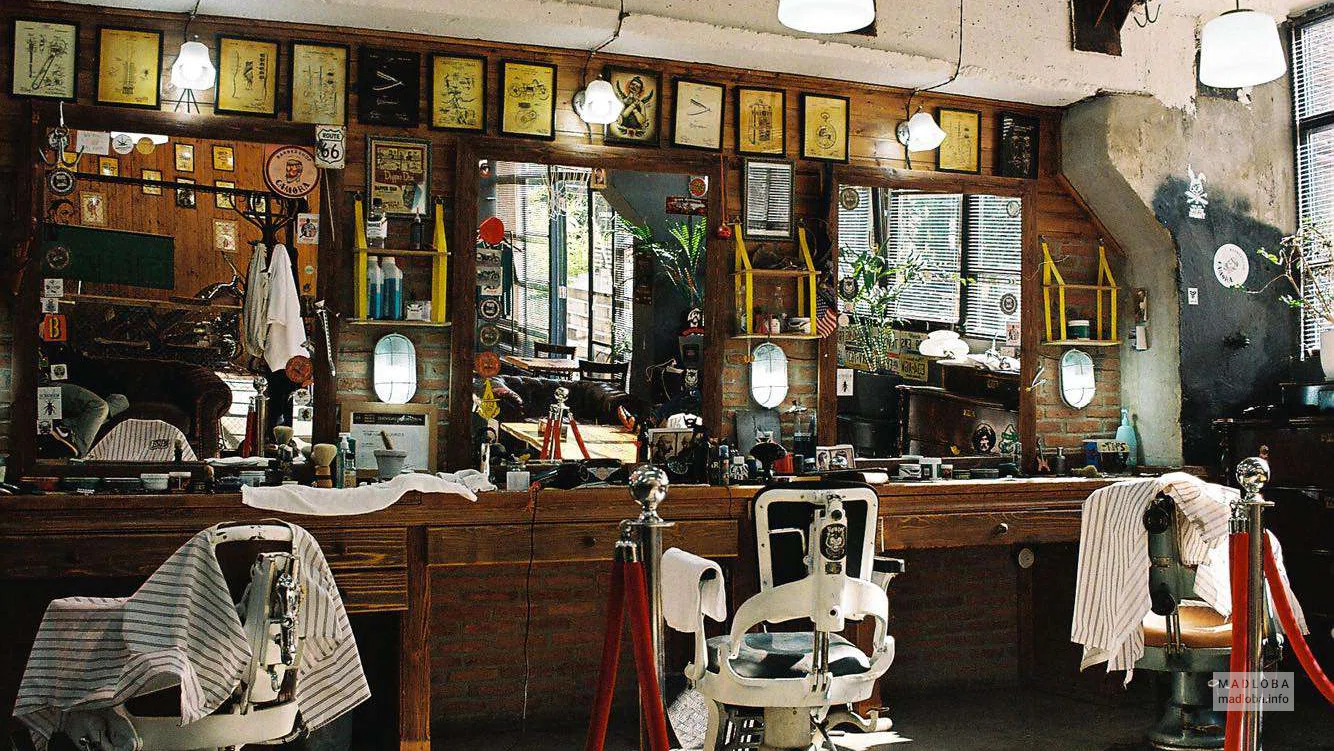 Camora Fabrika парикмахерские кресла