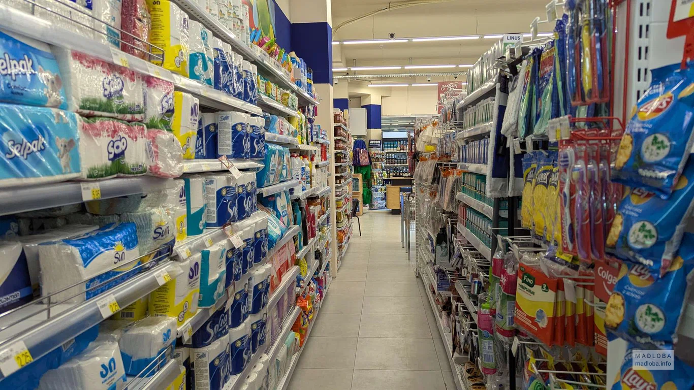 Carrefour (ул. Реваза Комахидзе 8)