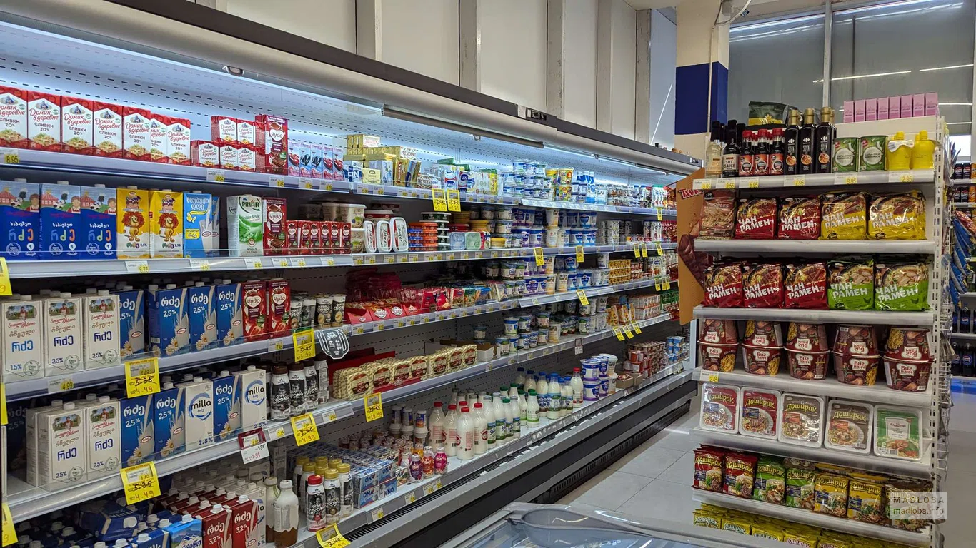 Carrefour (ул. Реваза Комахидзе 8)