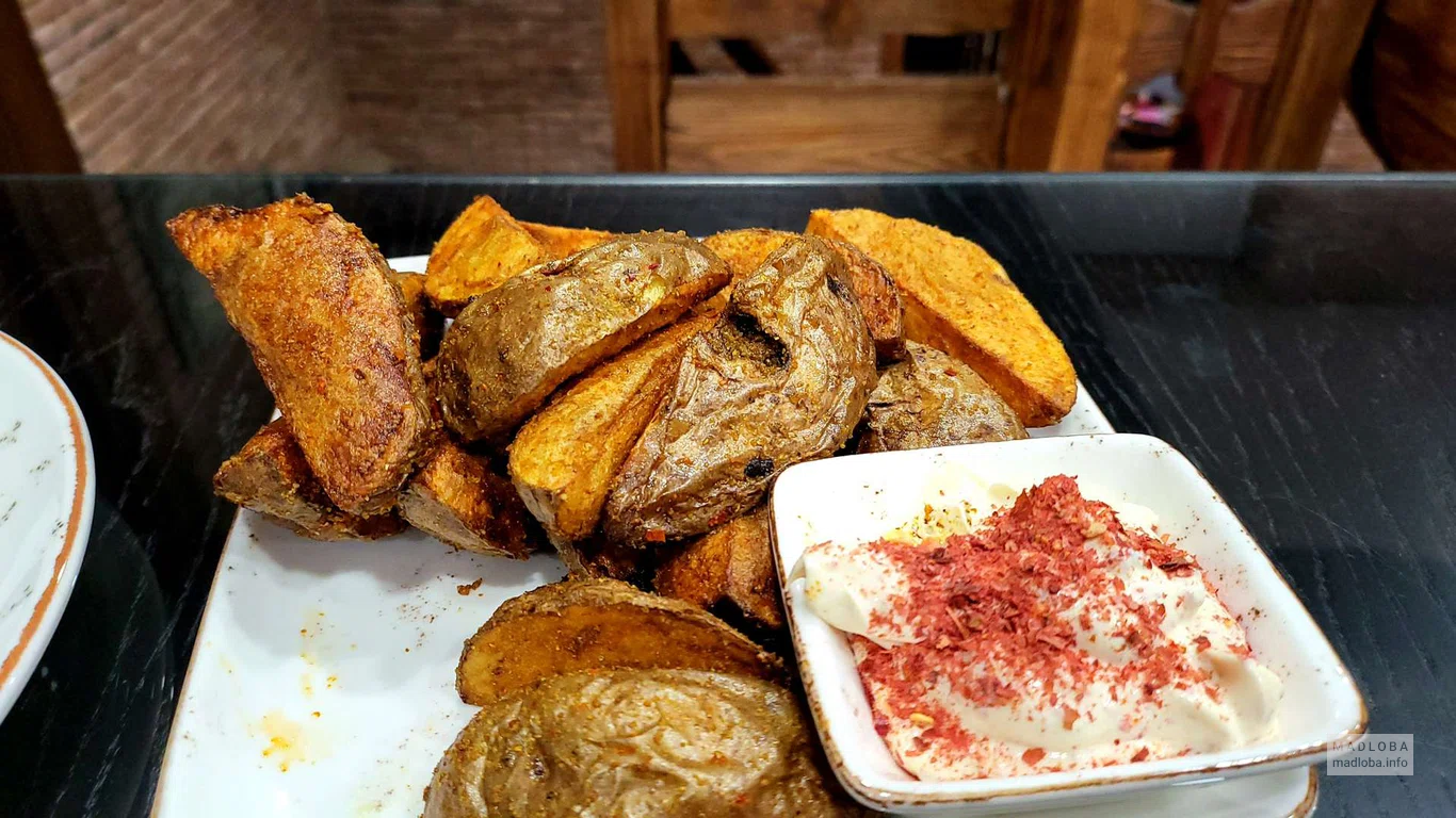 Печёный картофель