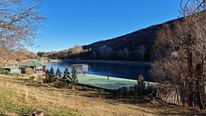 Turtle Lake or Kus Tba