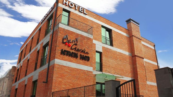 Cherry Garden Hotel