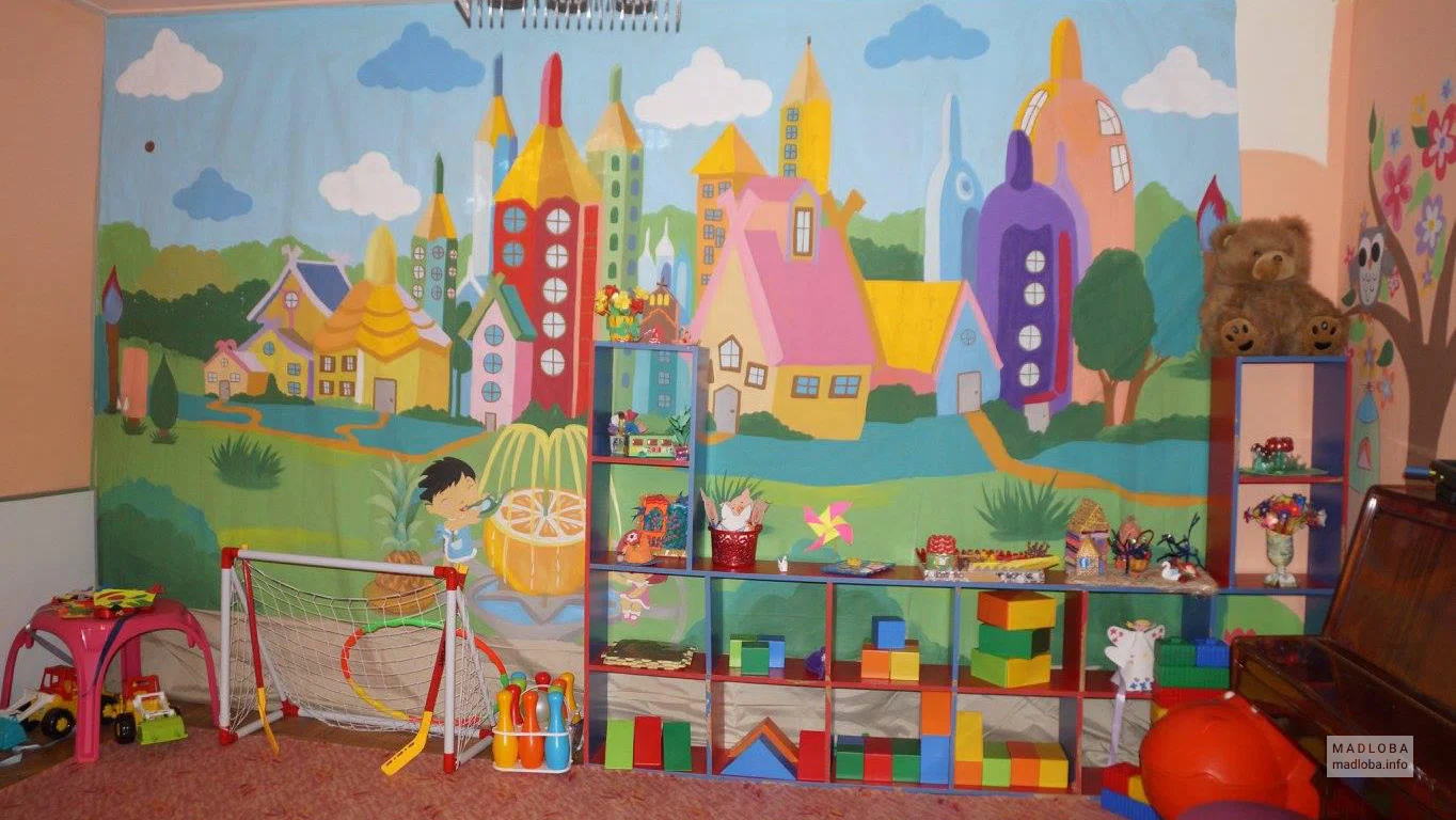 Игровая комната Children's garden Maknatuna