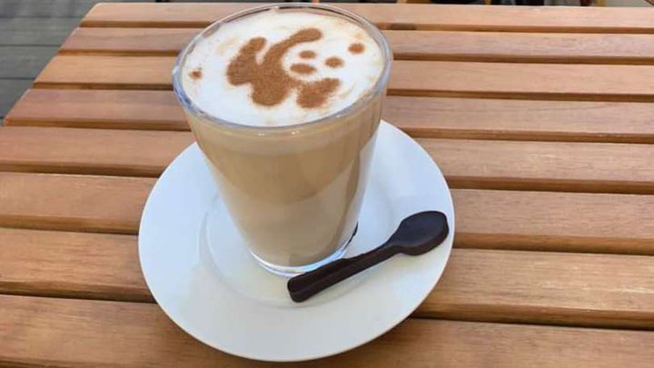 Claire's caffe مطعم و كافيه كلير الاردني