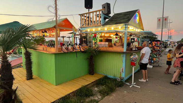 Coffe Point напротив "Alliance Privilege"