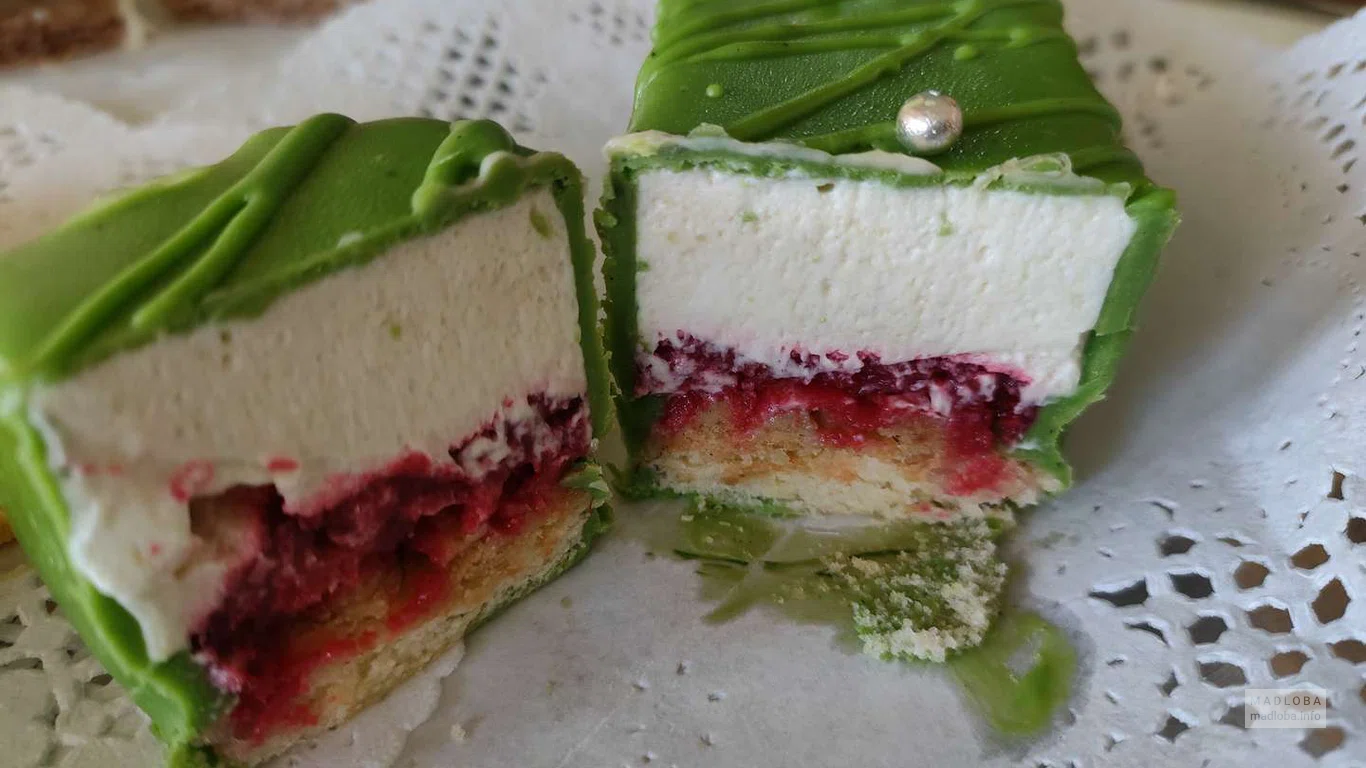 Десерт в Coffee Cake