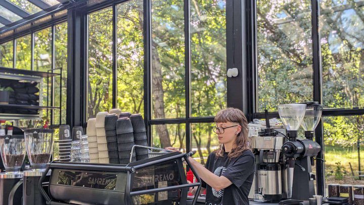 Coffee LAB | Lisi Lake