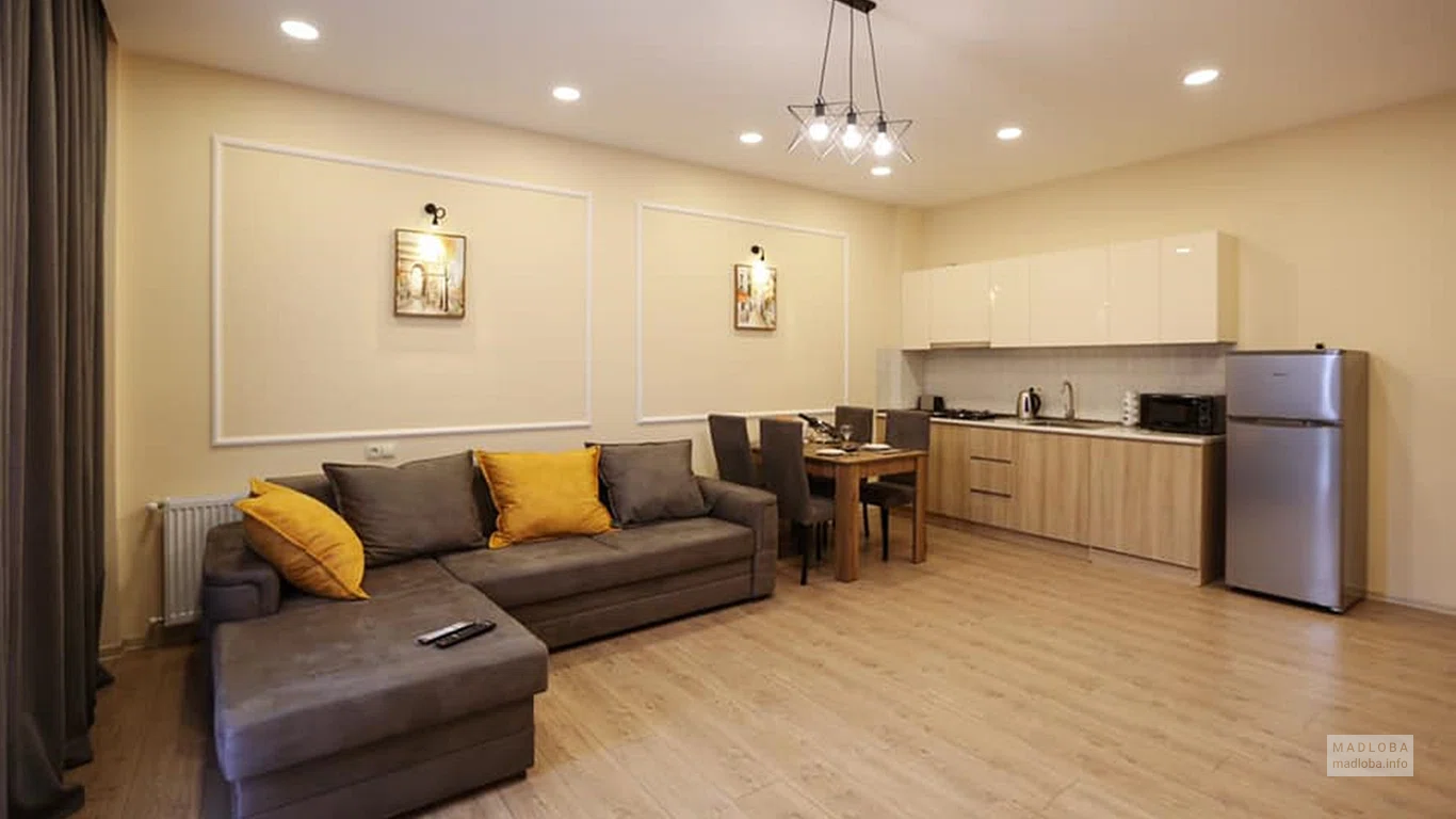 Гостиная в отеле Cozy Apartment