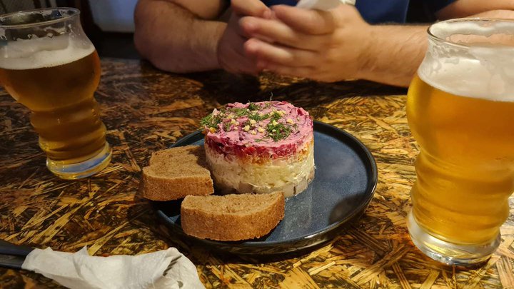 Craft-beer Pub "Sami Ludi"