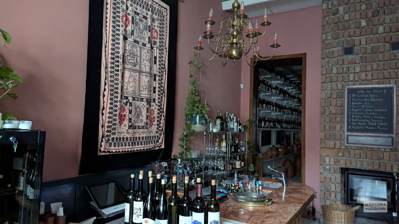 винный ресторан Craft Wine Restaurant в Тбилиси