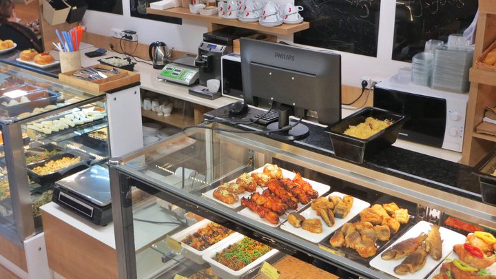 Cafe De Gusto