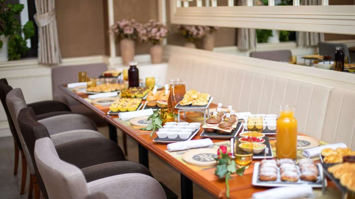 Divan Restaurant Batumi