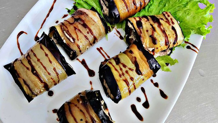 Homemade Adjarian food (food delivery)