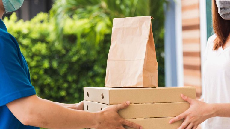 Food delivery in Tbilisi