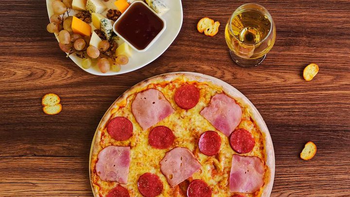 Della Casa (food delivery)