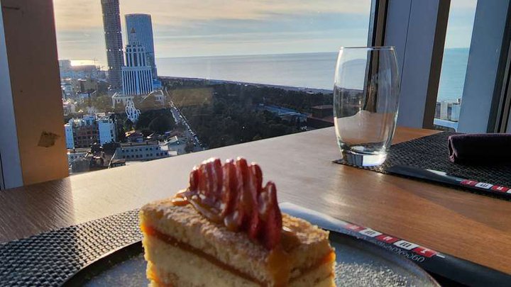 Umami at Clouds (food delivery)
