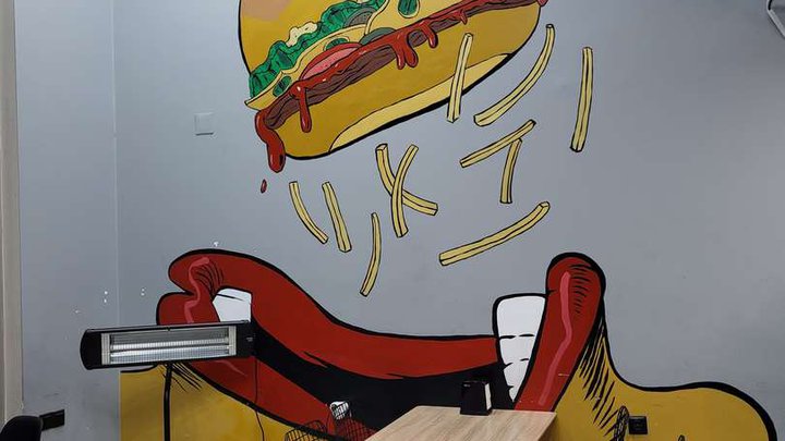 Burger hub (food delivery)