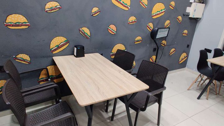 Burger hub (food delivery)