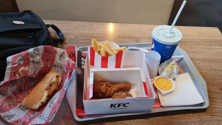 KFC Batumi (food delivery)