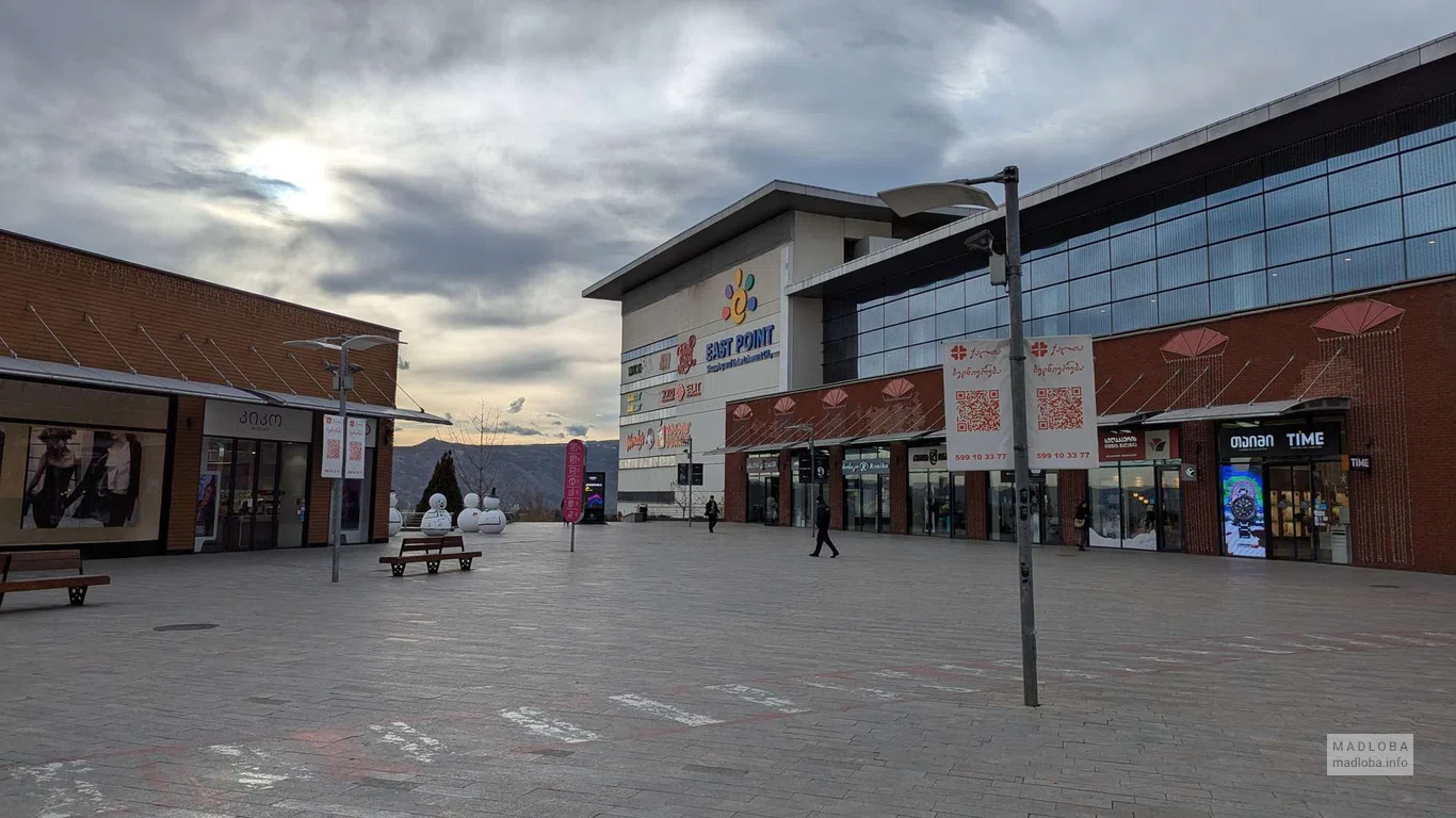 Магазины в ТЦ East Point в Тбилиси