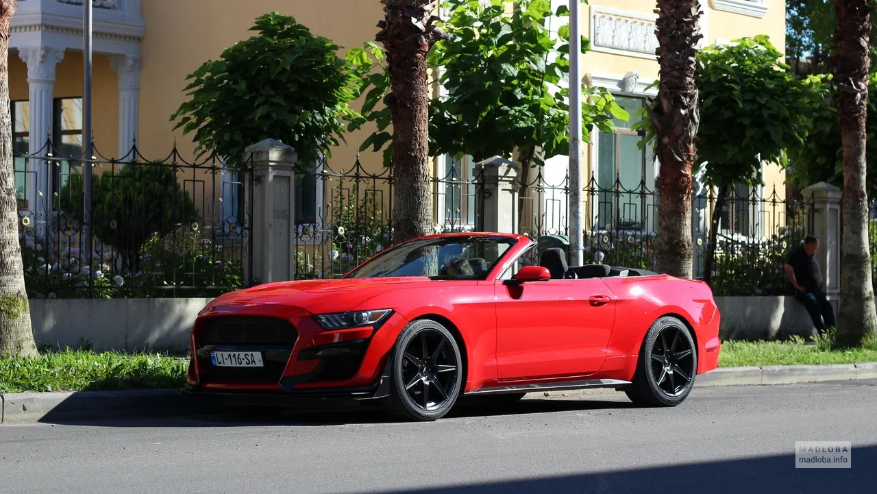 Аренда машины "EasyRent" Ford Mustang  напрокат