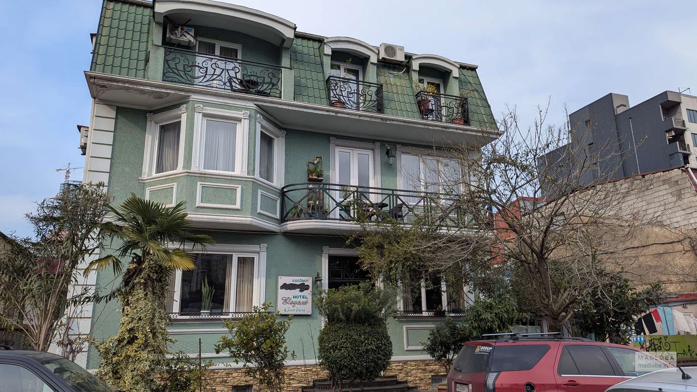 Гостиница "Hotel Elegant Garden" в Батуми