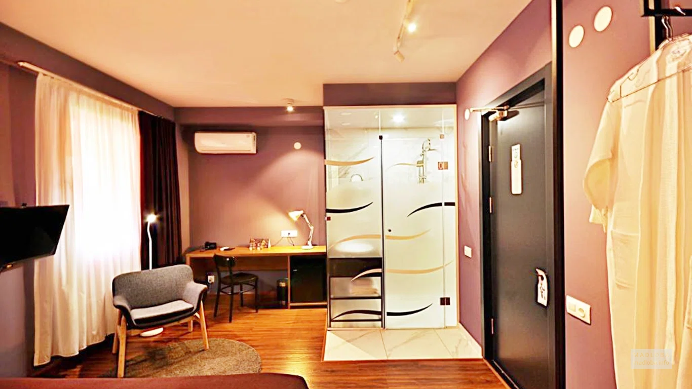 Elle Boutique Hotel интерьер номера Грузия