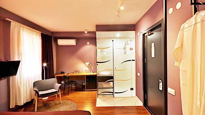 ELLE BOUTIQUE HOTEL