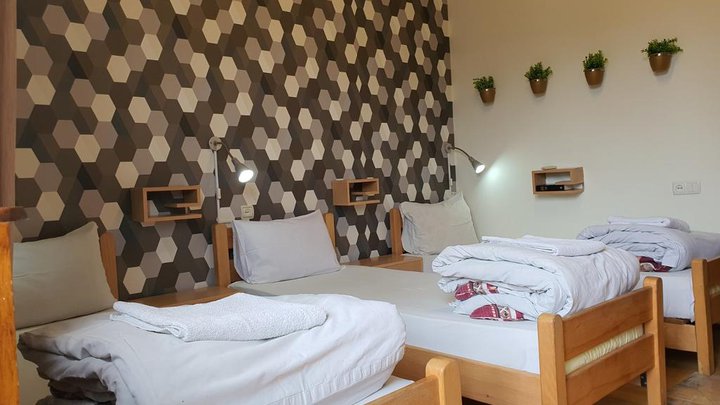 Envoy Hostel & Tours | Tbilisi