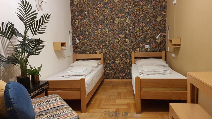 Envoy Hostel & Tours | Tbilisi