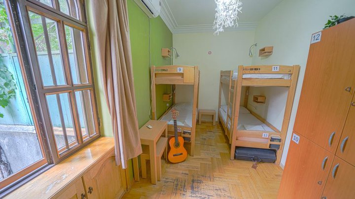 Envoy Hostel & Tours | Tbilisi