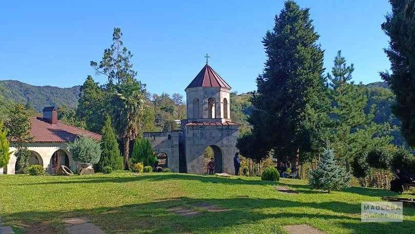 Эркетская церковь