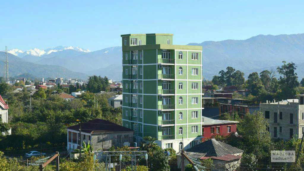 Family Hotel (Grigol Eliava St. 61)