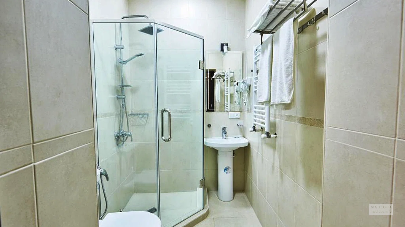 Санузел в 2nd Floor Tbilisi