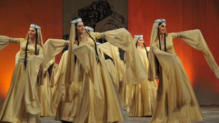ფოლკლორის დარბაზი