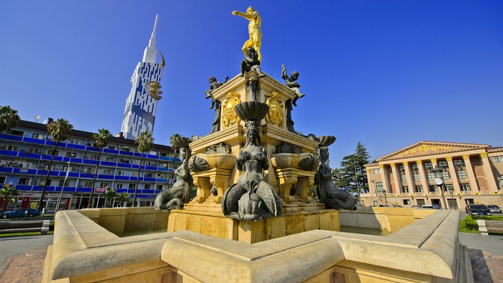Neptune Fountain