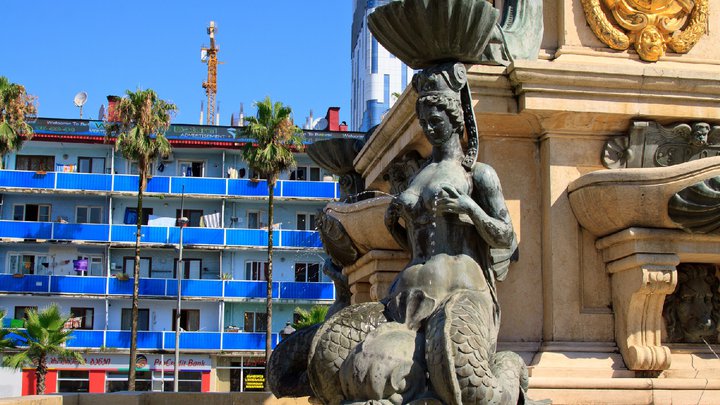 Neptune Fountain