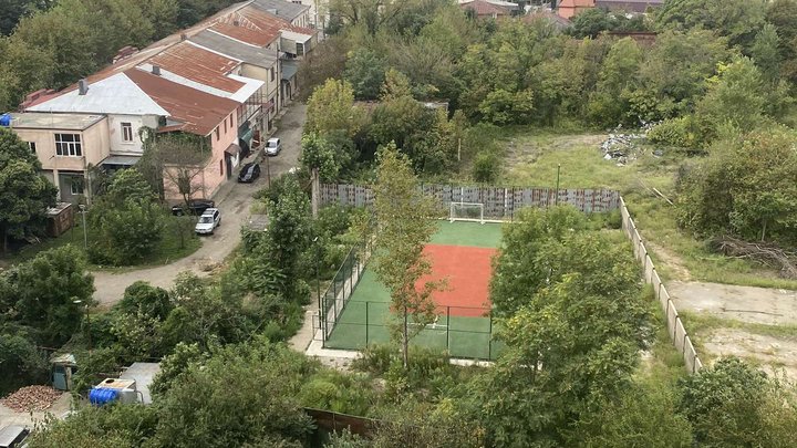 Football field (Agmashenebeli Ave. 48)