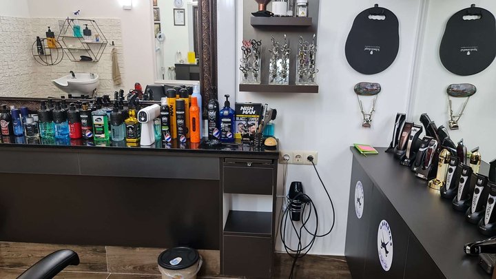 G.BARBERS