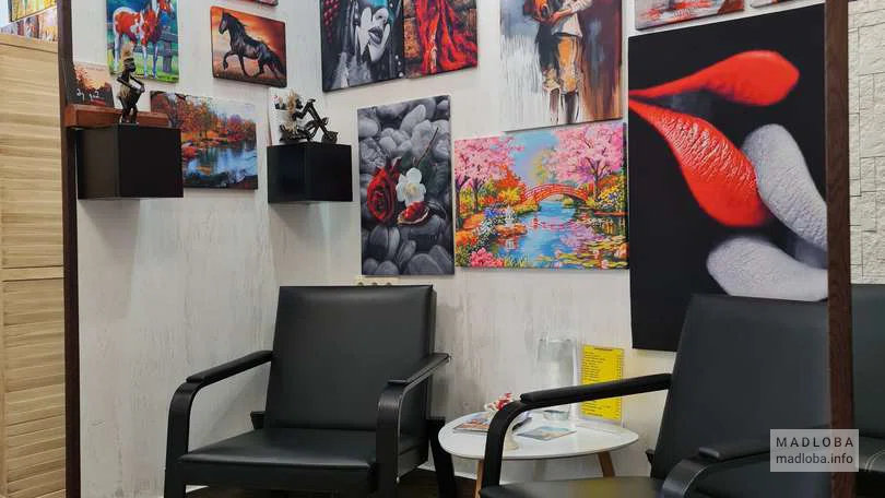 G.BARBERS interior