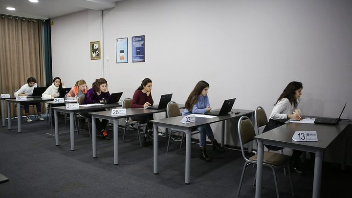Grigol Robakidze University «GRUNI»