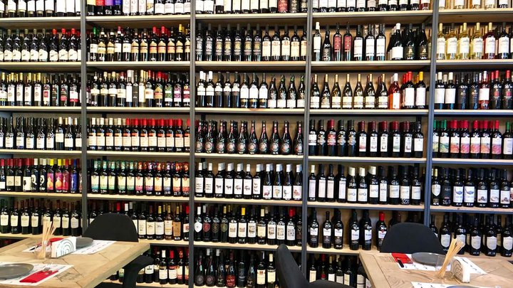 Georgian Wine House