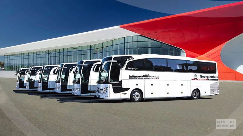 Остановка автобусов Georgian Bus (Батуми - Аэропорт Кутаиси)