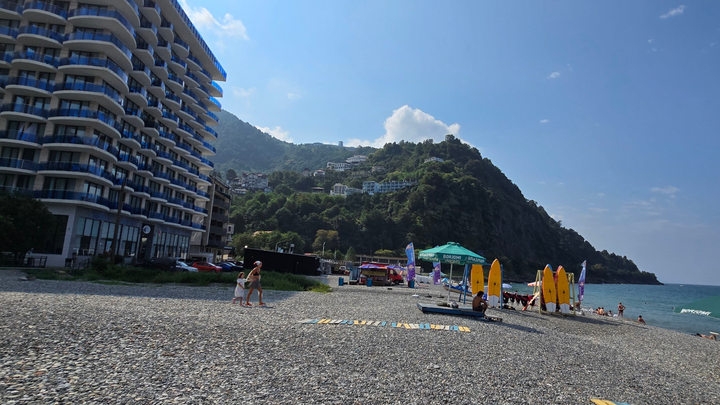 Pebble beach of Gonio
