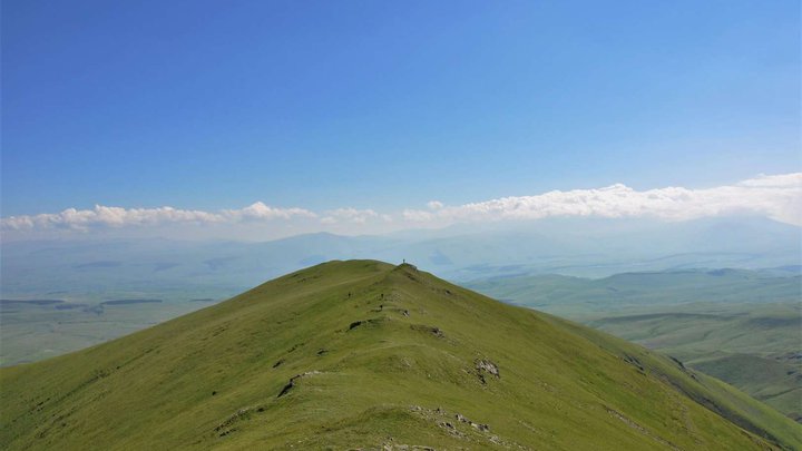 Mount Arjevani